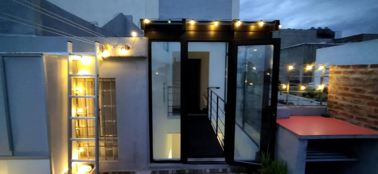 蒙得维的亚House With Large Terrace, Jacuzzi And Gated Parking For One Car别墅 外观 照片