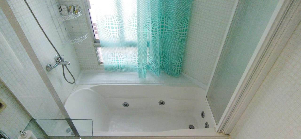 蒙得维的亚House With Large Terrace, Jacuzzi And Gated Parking For One Car别墅 外观 照片